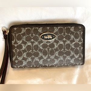 COACH Zip Wallet Wristlet SADDLE BLACK Coated Canvas